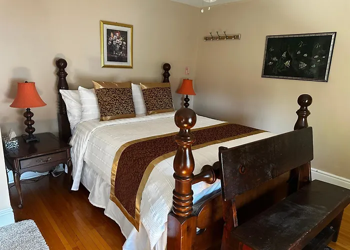 Blue Gables Bed And Breakfast