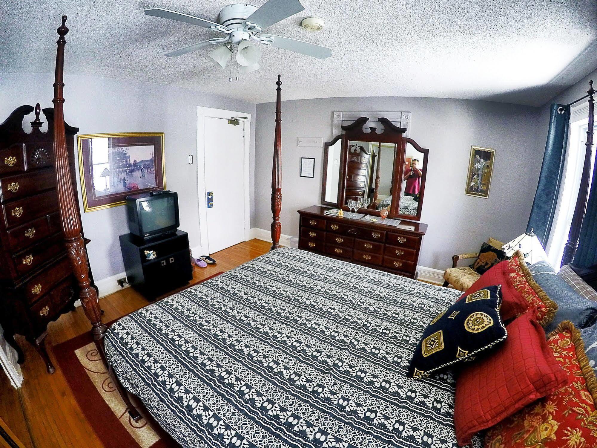 Bed & Breakfast Blue Gables